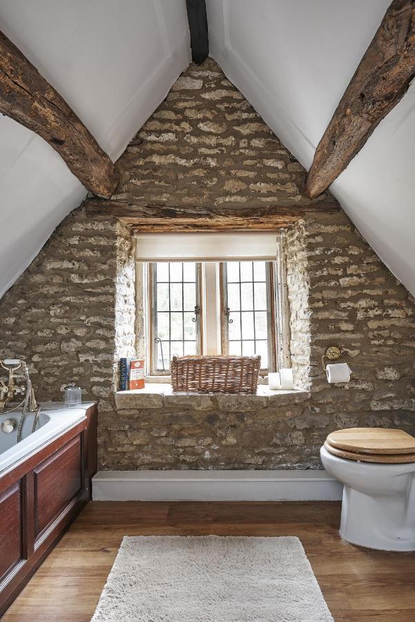 Luxury Cotswolds Cottage Optional Hot Tub, Castle Combe Exterior photo
